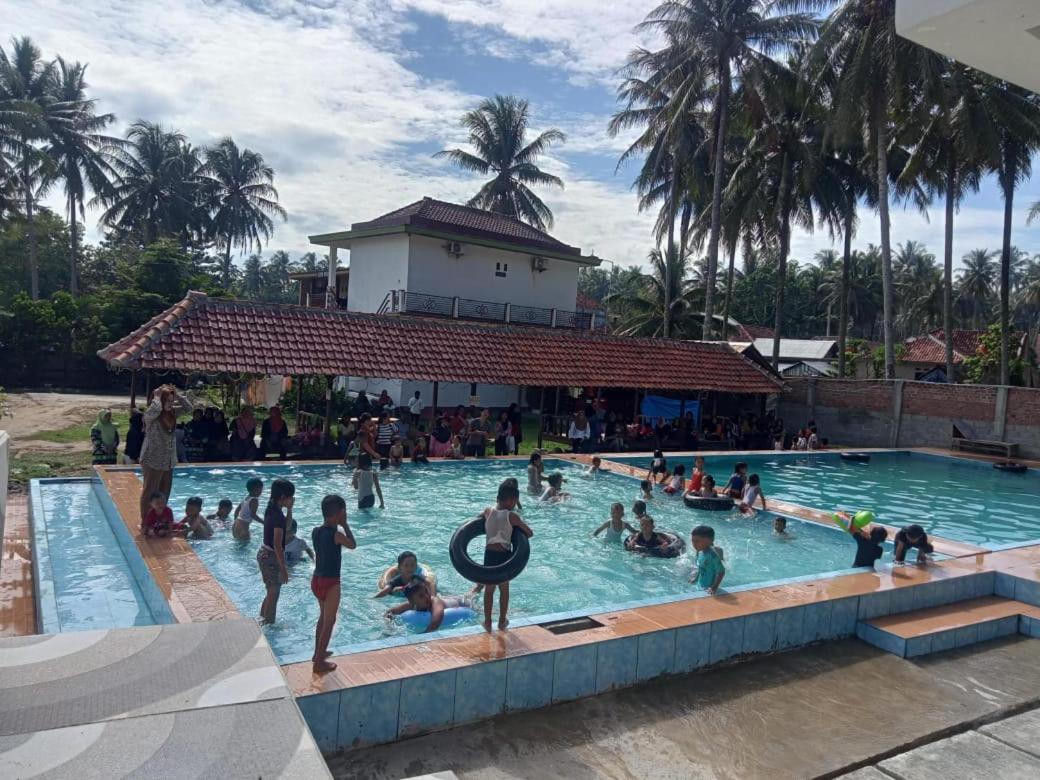 Sapu Nyapah Losmen Syariah Tanjung Setia Biha 외부 사진